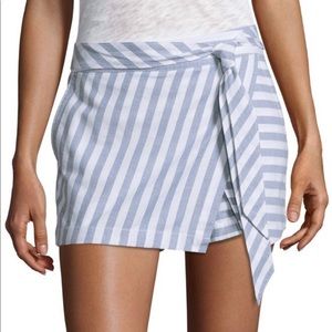 Vineyard Vines Skort
